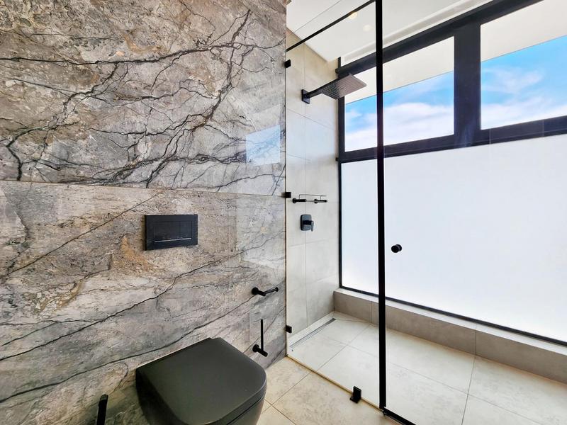3 Bedroom Property for Sale in Bantry Bay Western Cape
